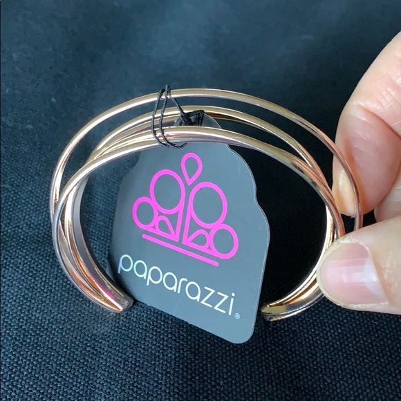 Paparazzi Bracelet. Rose Gold. Brand New. With tag - Picture 4 of 5
